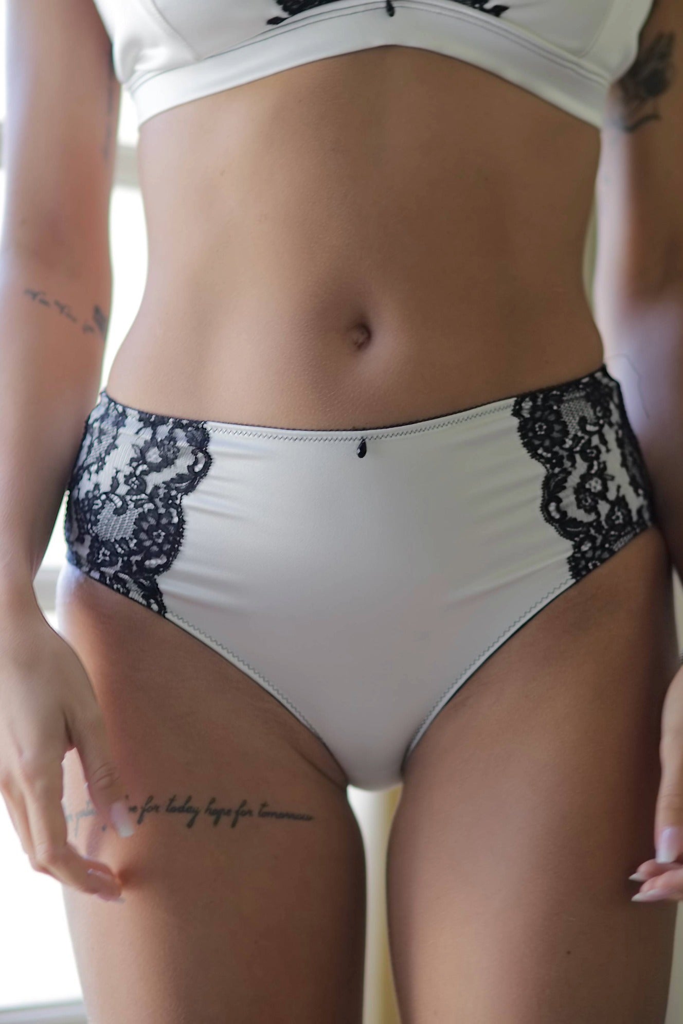 Culotte taille haute Camélia